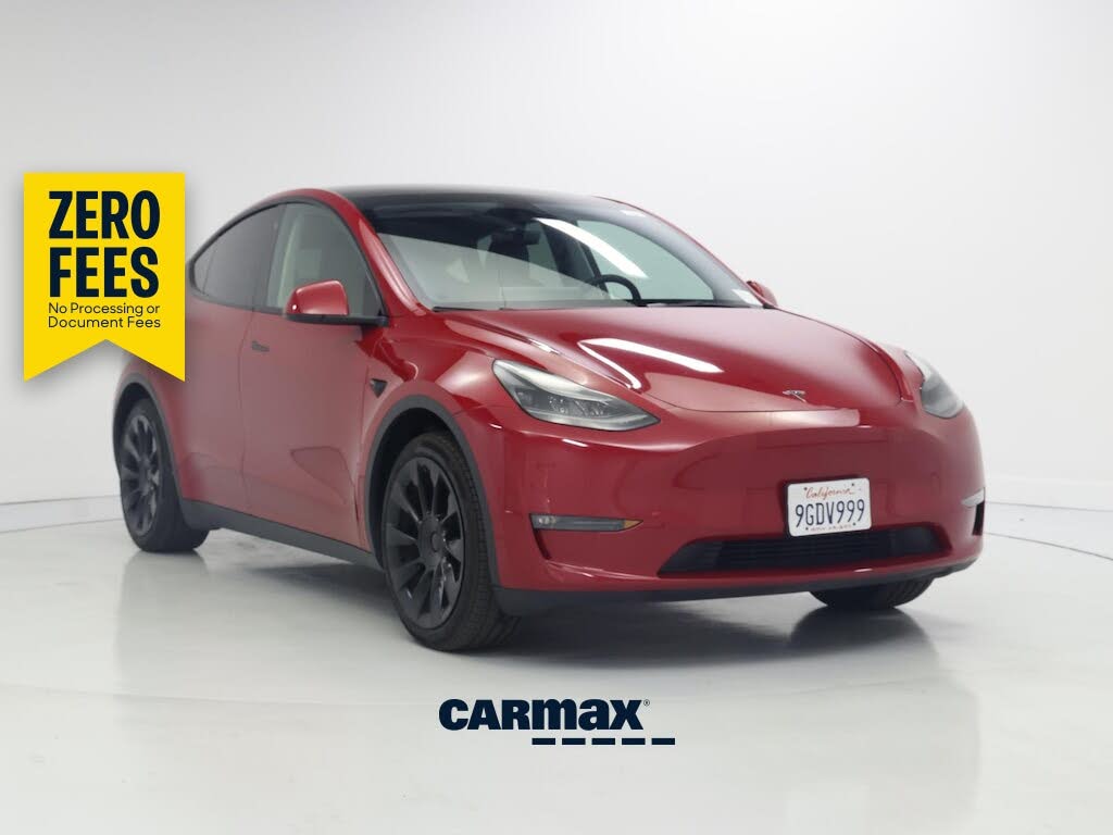 2023 Tesla Model Y photo 1