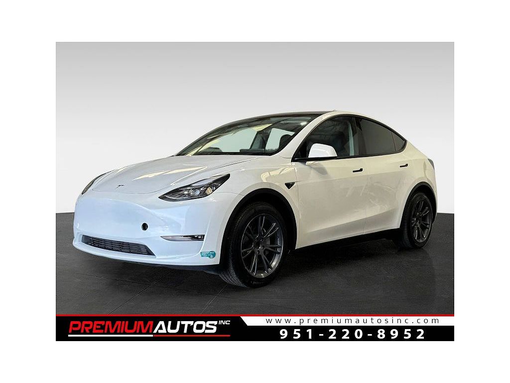 2025 Tesla Model Y Long Range