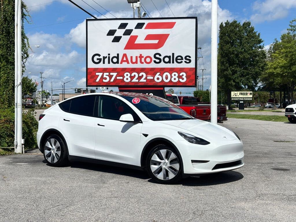 2023 Tesla Model Y Long Range