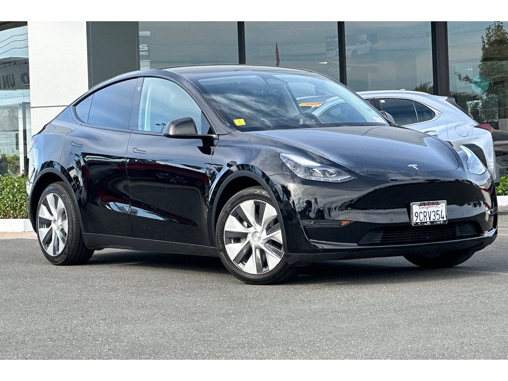 2022 Tesla Model Y photo 1