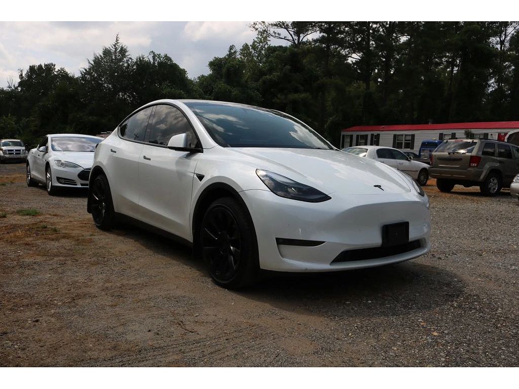 2023 Tesla Model Y Long Range