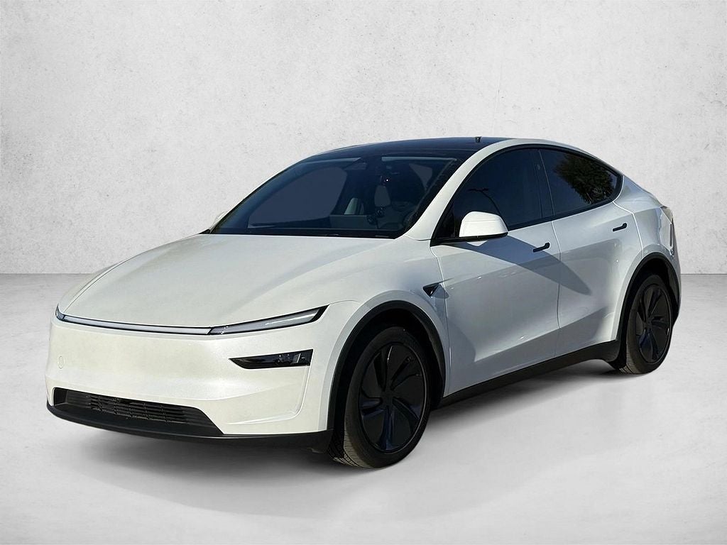 2026 Tesla Model Y photo 1