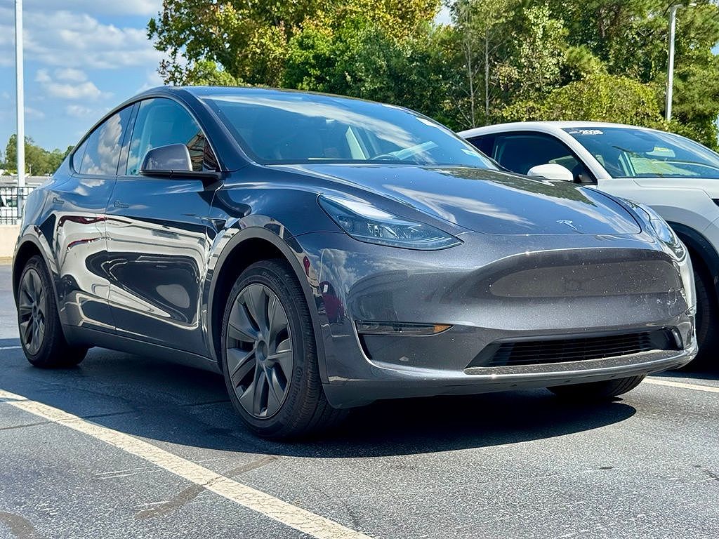 2025 Tesla Model Y Long Range