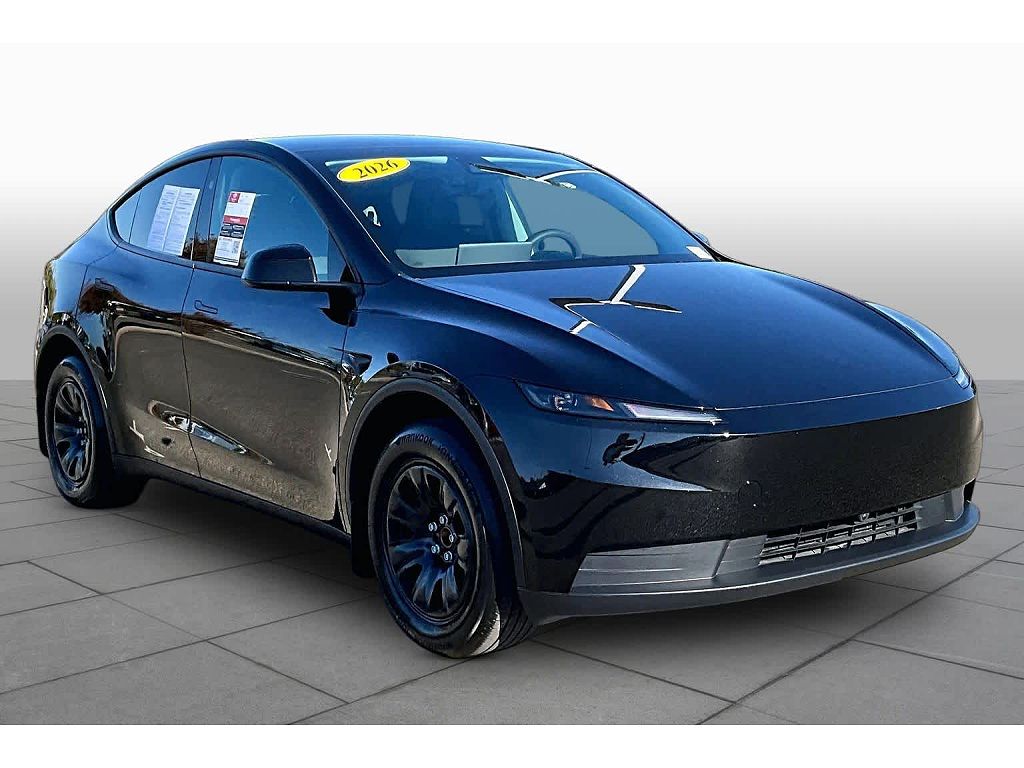2026 Tesla Model Y photo 1