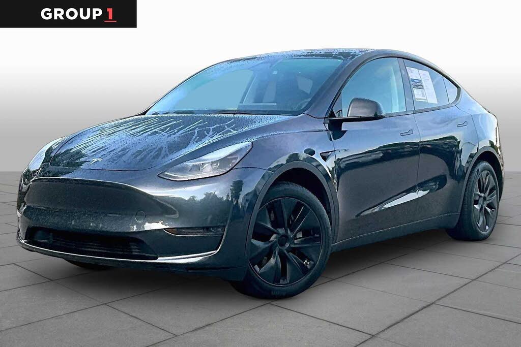 2024 Tesla Model Y Long Range