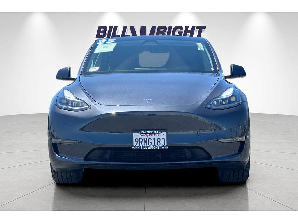 2025 Tesla Model Y Long Range