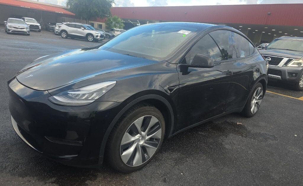 2022 Tesla Model Y Long Range