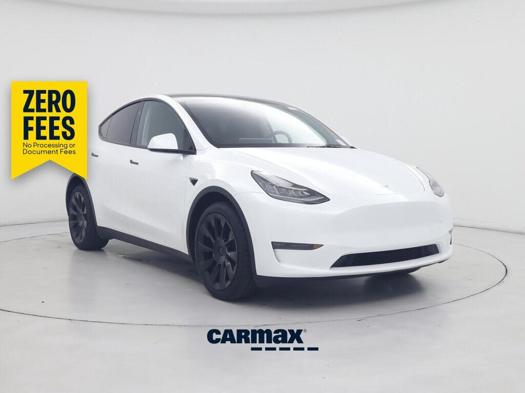 2023 Tesla Model Y photo 1