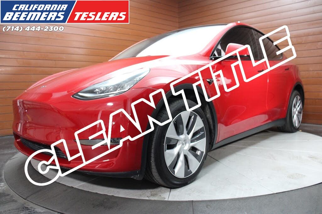 2023 Tesla Model Y photo 1