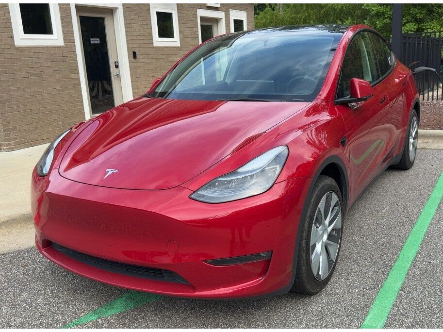 2023 Tesla Model Y Long Range