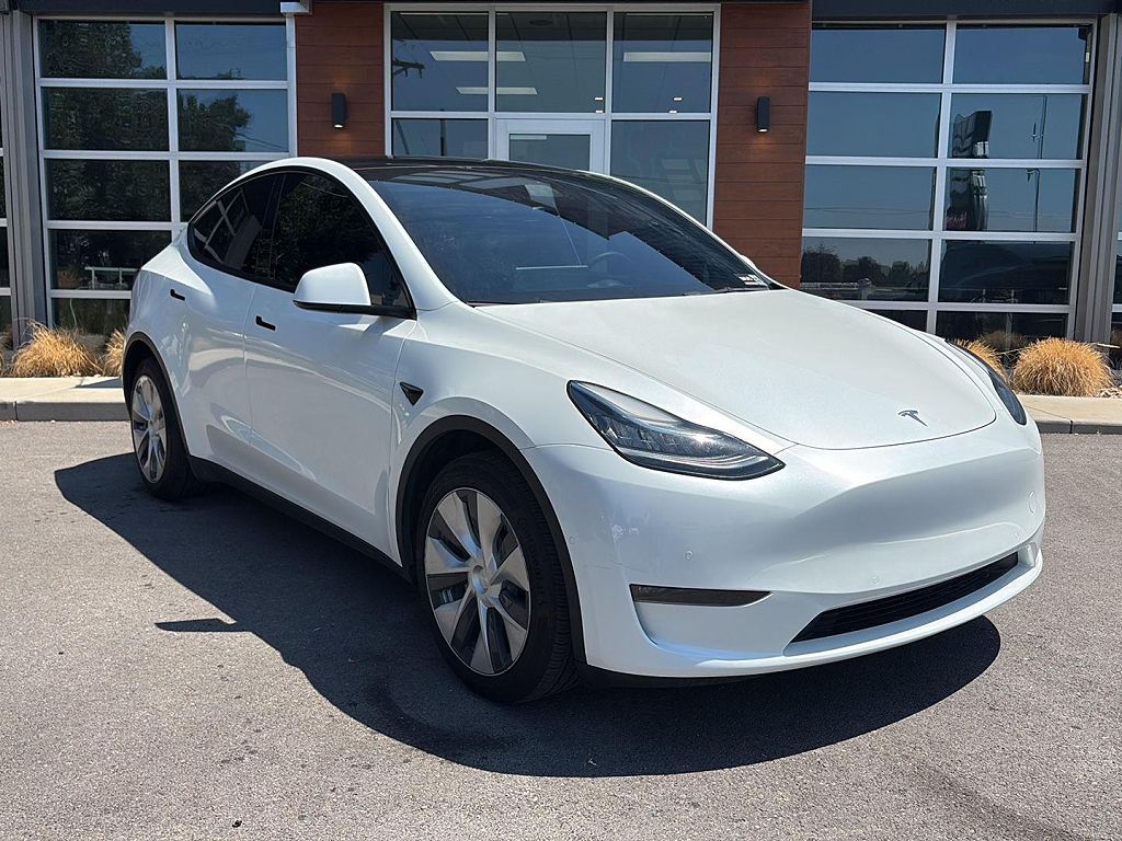 2022 Tesla Model Y Long Range