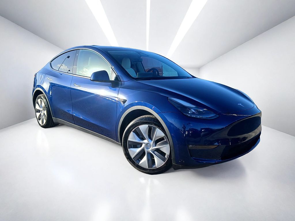 2022 Tesla Model Y Long Range