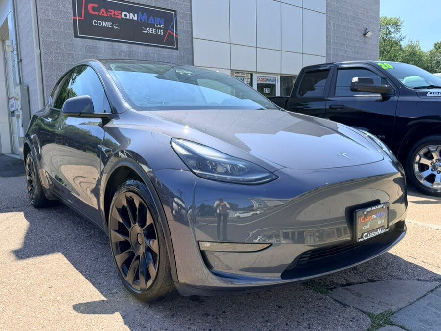 2023 Tesla Model Y Long Range
