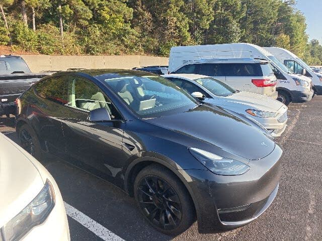 2024 Tesla Model Y Long Range