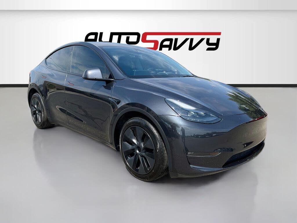 2024 Tesla Model Y Long Range