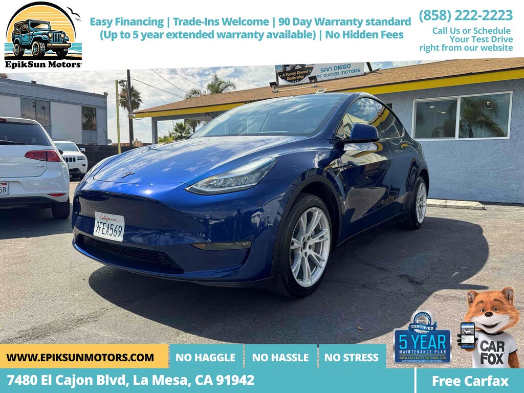 2023 Tesla Model Y photo 1