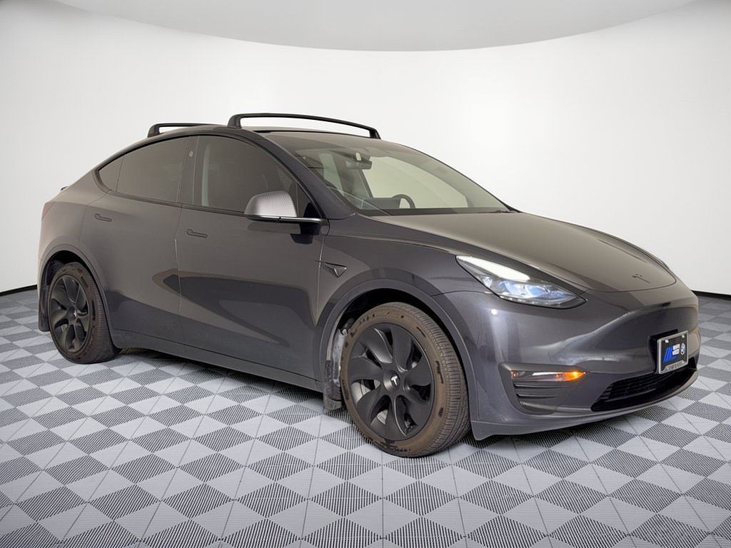 2024 Tesla Model Y Long Range