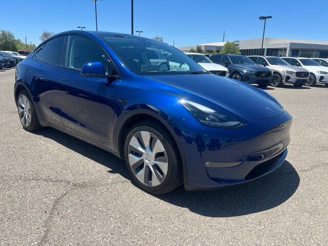 2023 Tesla Model Y Long Range