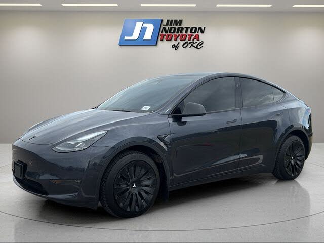 2024 Tesla Model Y Long Range