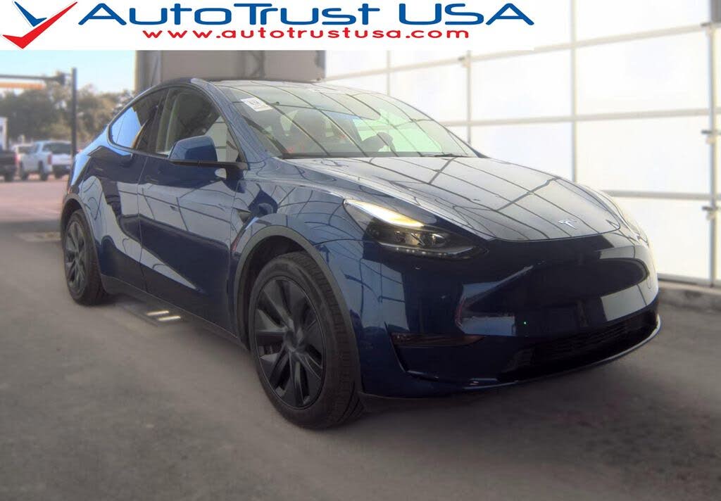 2024 Tesla Model Y Long Range