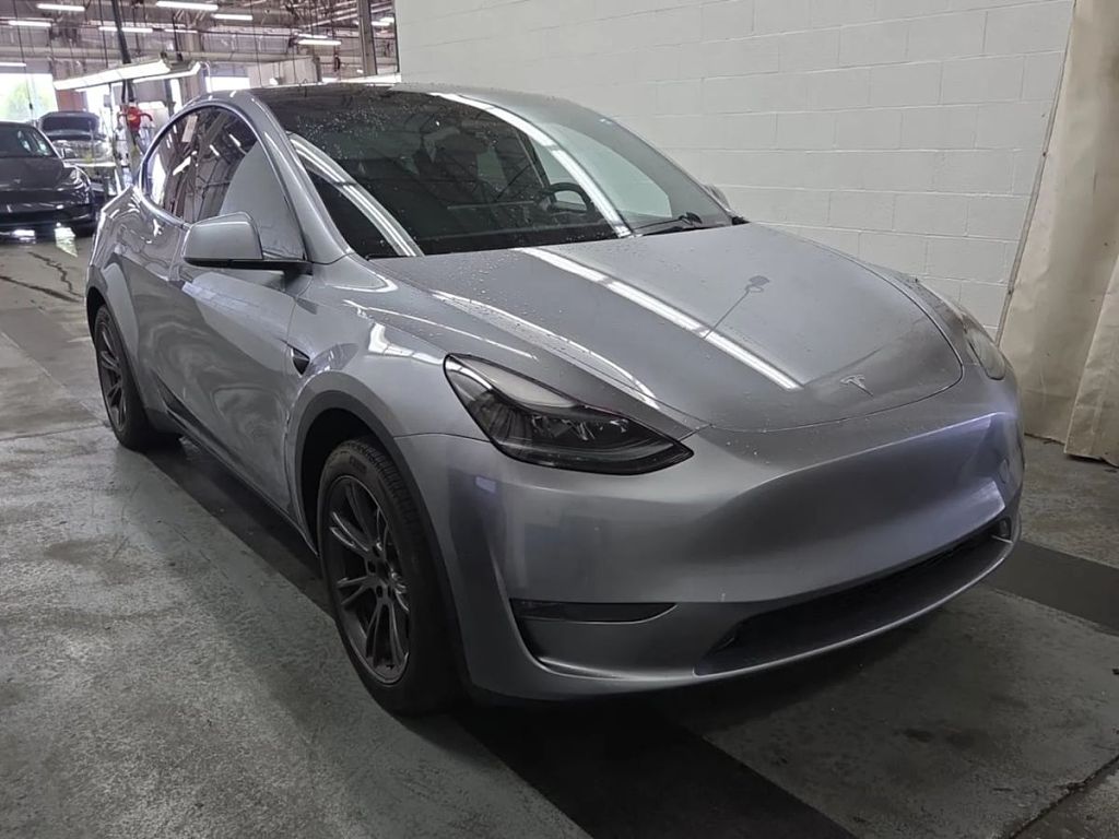 2024 Tesla Model Y Long Range