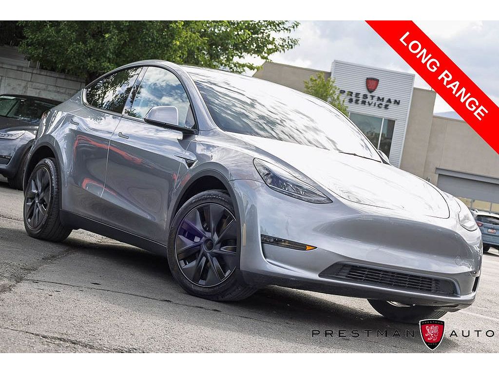2025 Tesla Model Y Long Range