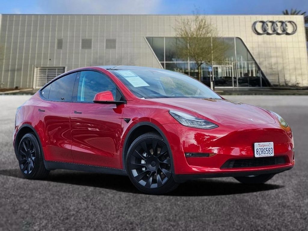 2022 Tesla Model Y photo 1