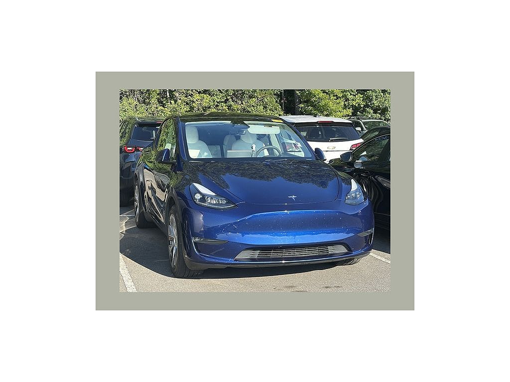 2024 Tesla Model Y Long Range