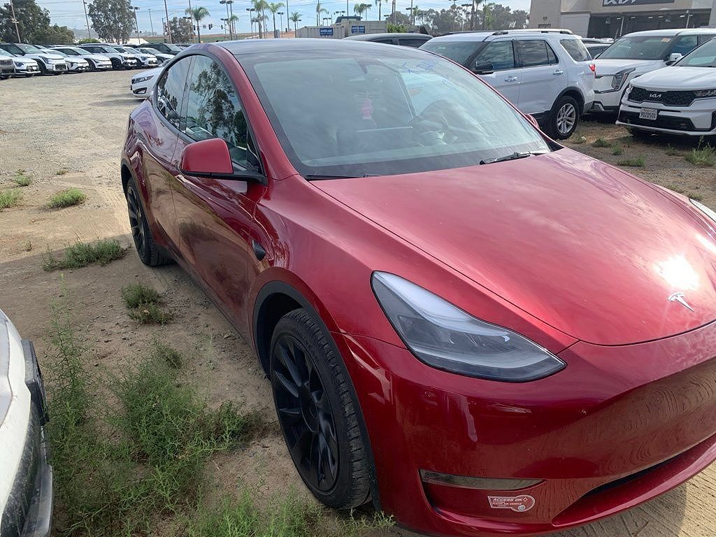 2024 Tesla Model Y Long Range