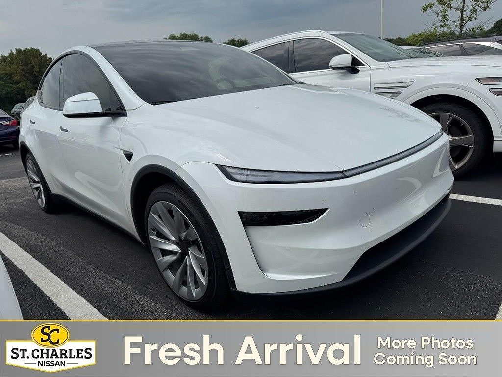 2026 Tesla Model Y Premium