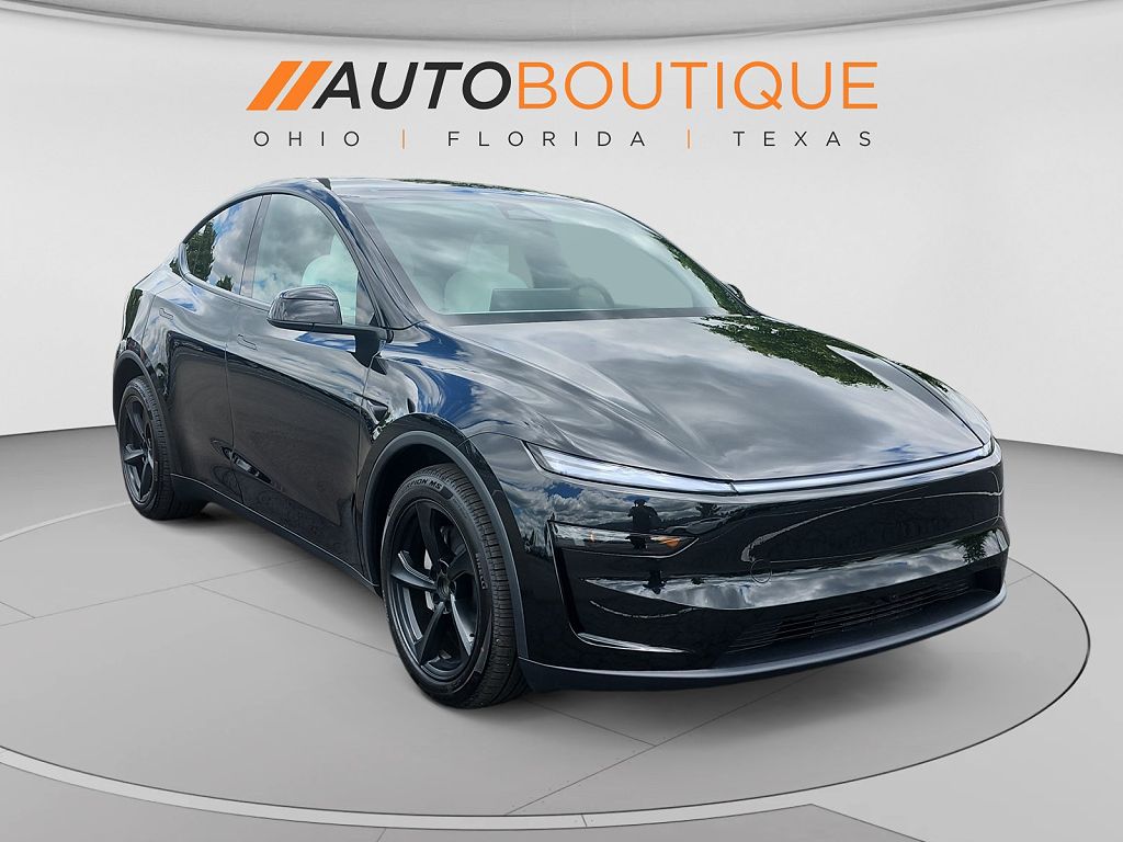 2026 Tesla Model Y Premium