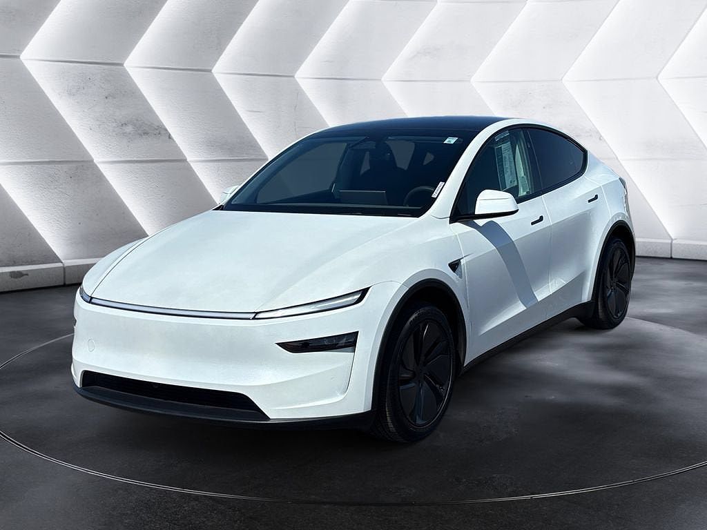 2026 Tesla Model Y Premium