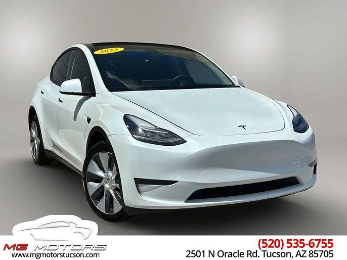 2023 Tesla Model Y Long Range
