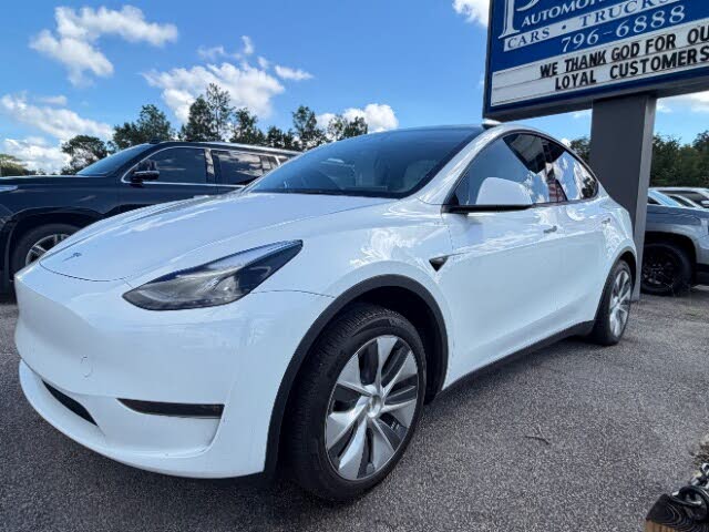 2023 Tesla Model Y
