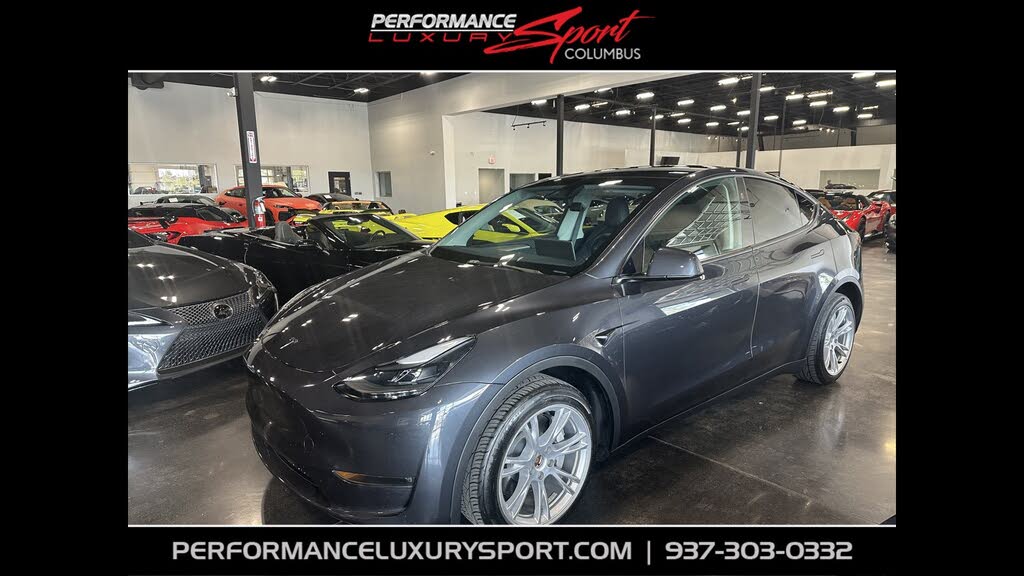 2024 Tesla Model Y Long Range