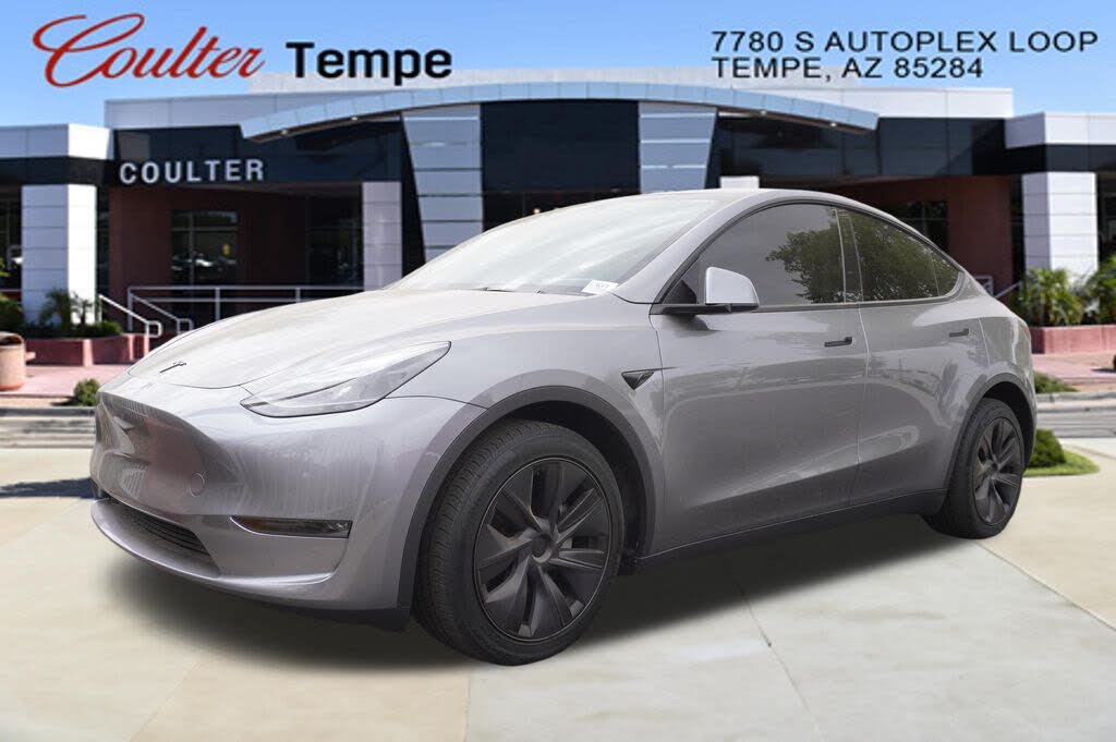 2024 Tesla Model Y Long Range