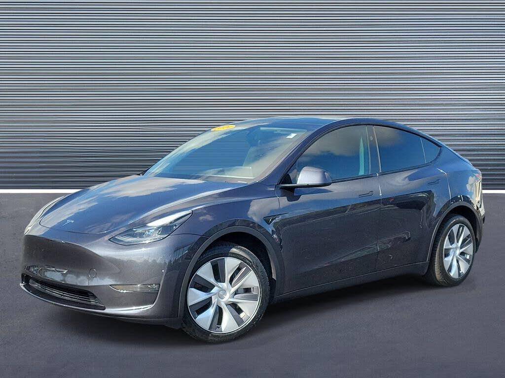 2024 Tesla Model Y Long Range