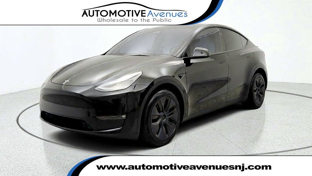 2025 Tesla Model Y Long Range