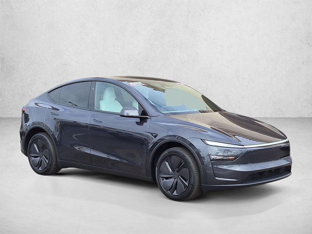 2026 Tesla Model Y Premium