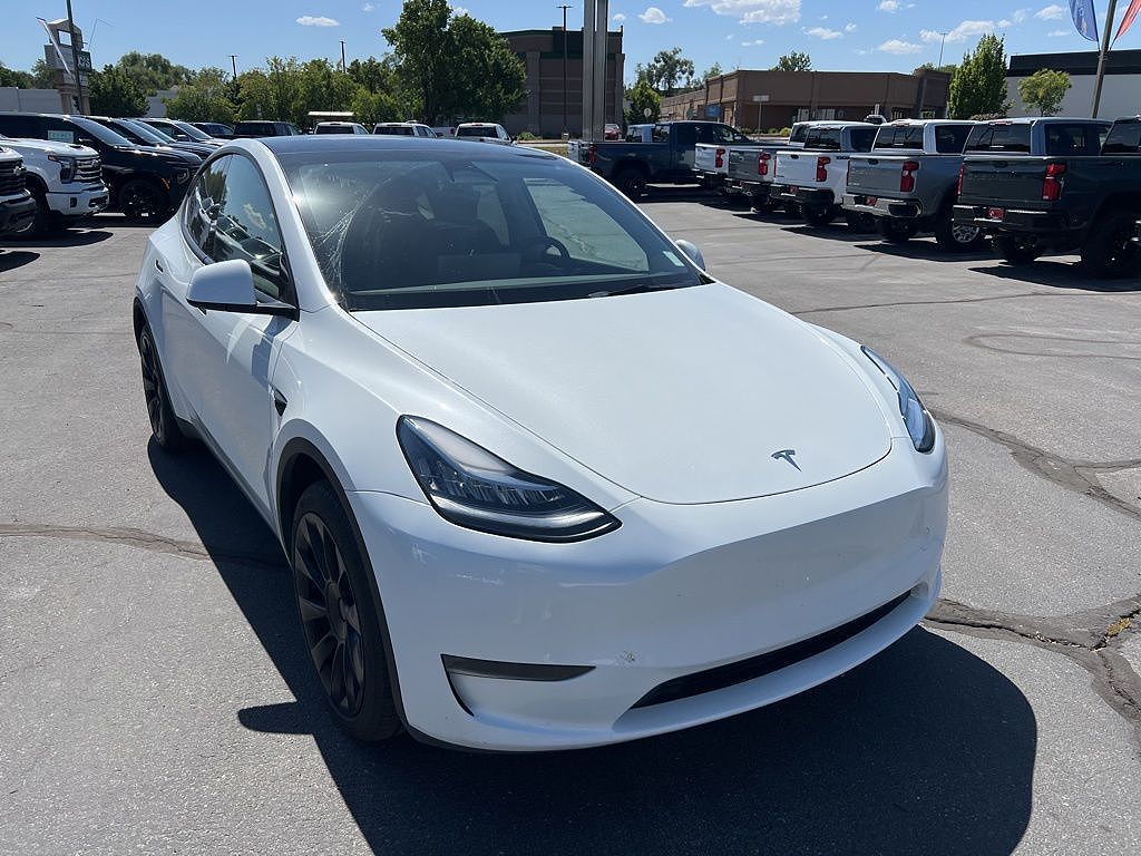 2023 Tesla Model Y Long Range