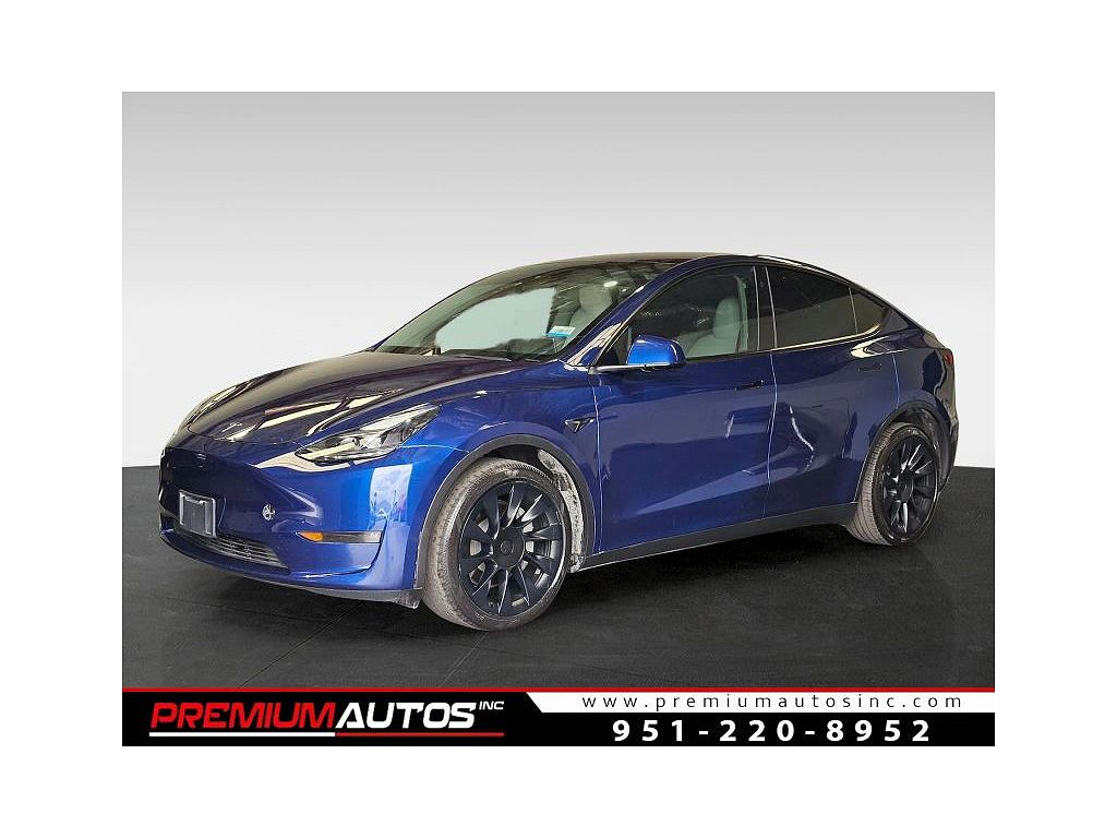 2023 Tesla Model Y photo 1