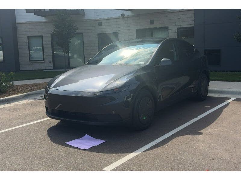2026 Tesla Model Y Premium
