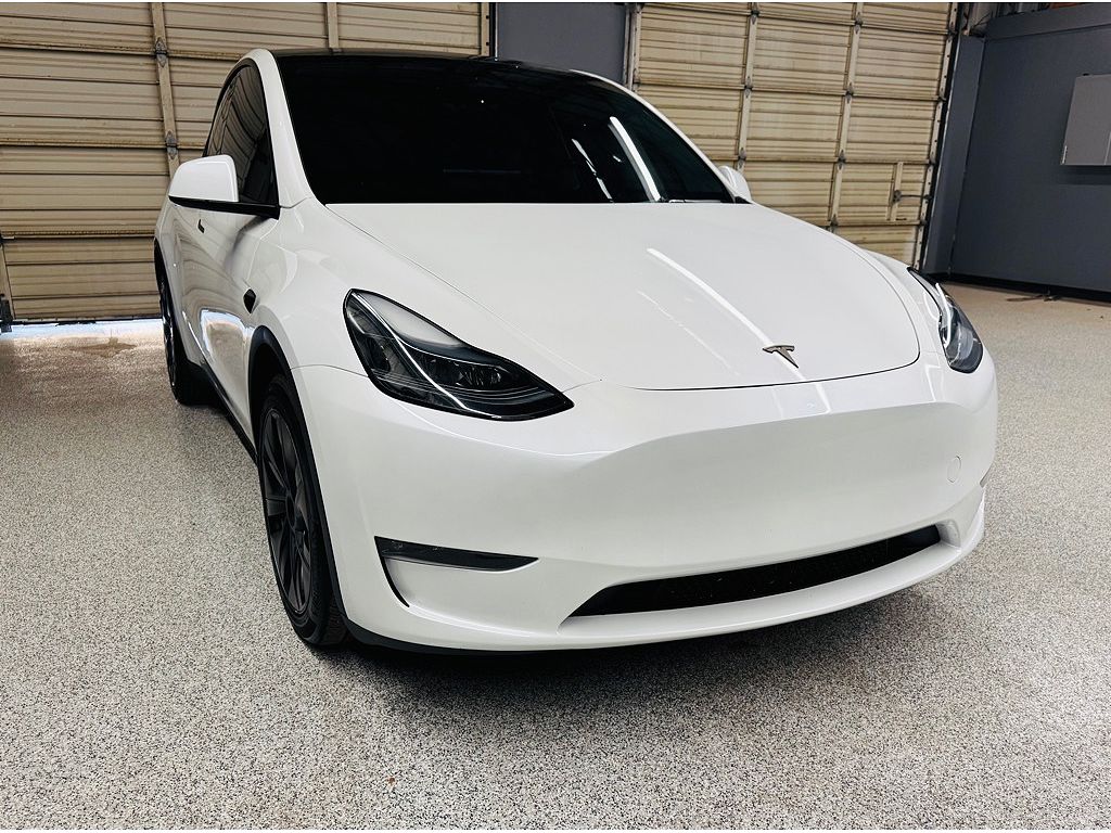 2025 Tesla Model Y Long Range