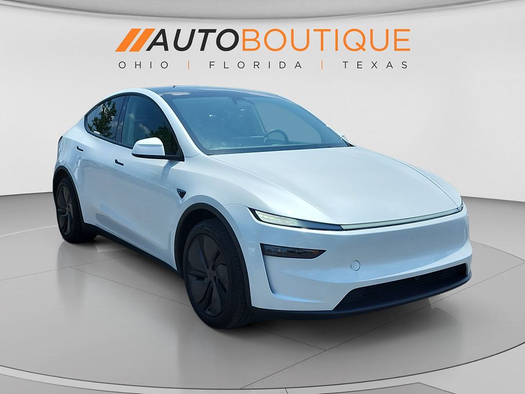 2026 Tesla Model Y Premium