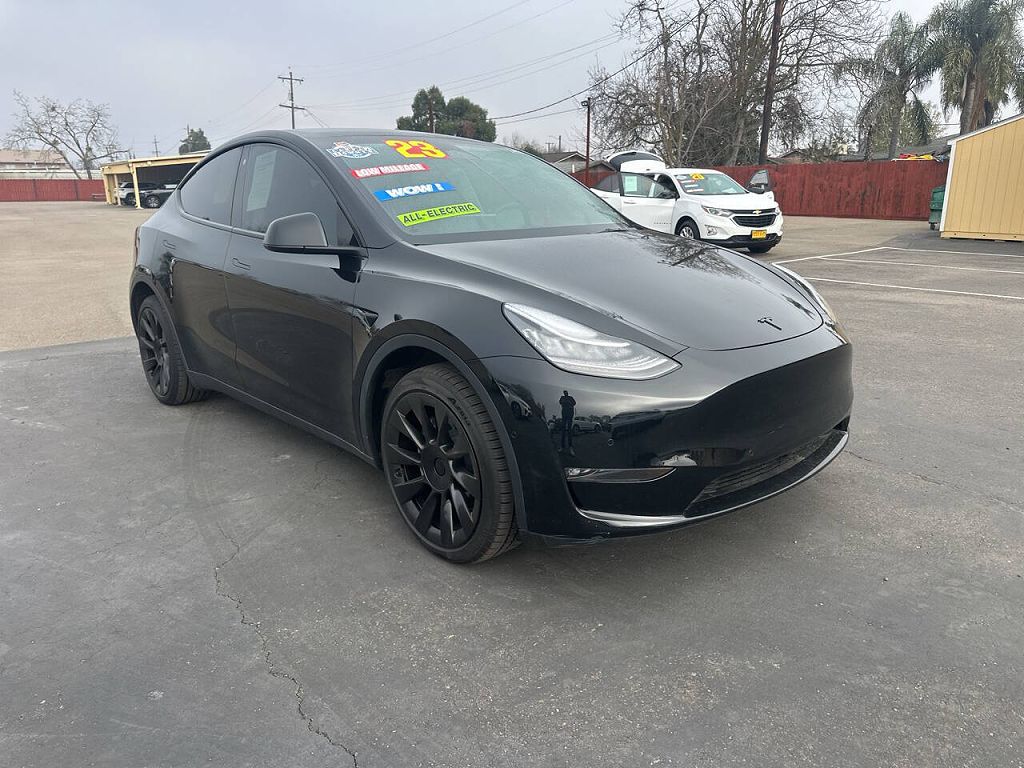 2023 Tesla Model Y Long Range