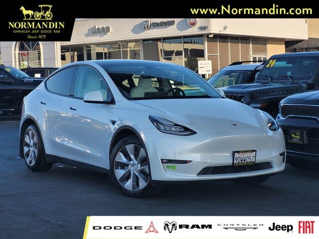 2023 Tesla Model Y Long Range