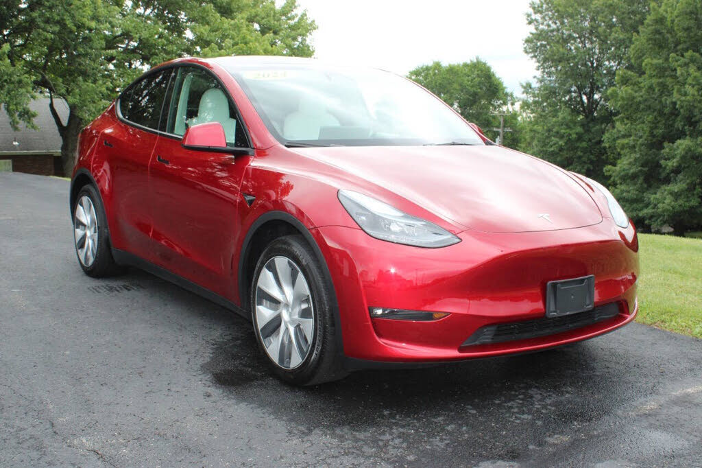 2024 Tesla Model Y Long Range