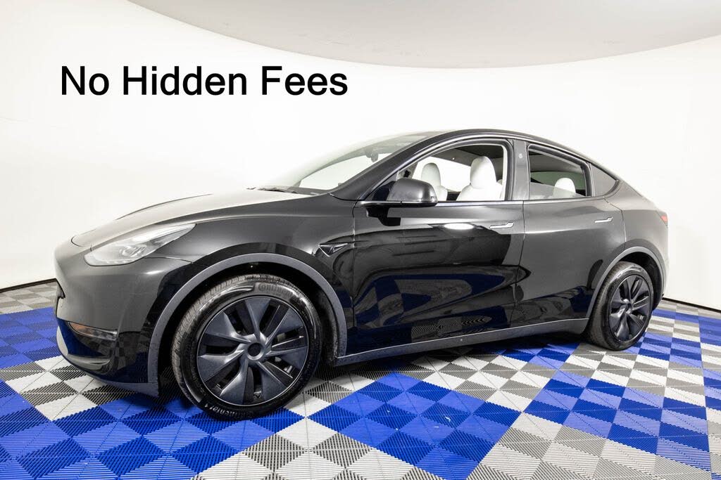 2024 Tesla Model Y Long Range