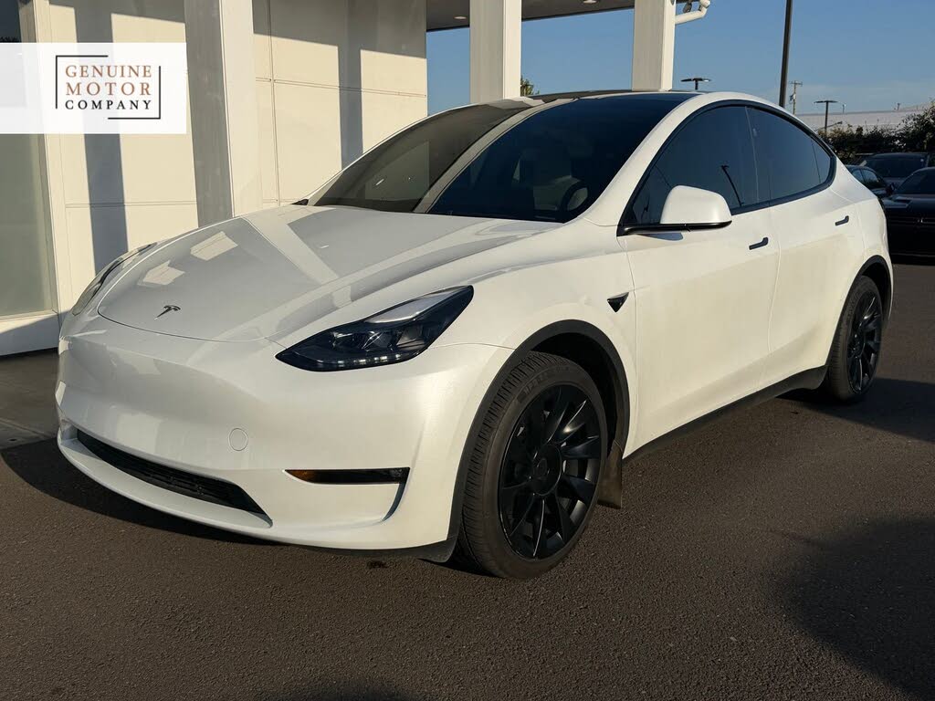 2024 Tesla Model Y Long Range