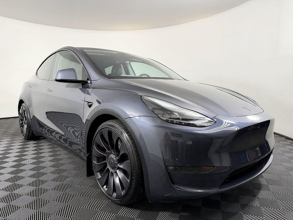 2023 Tesla Model Y Performance